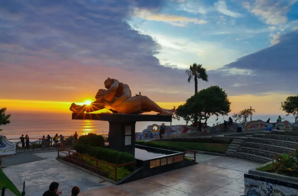 parque del amor miraflores lugares turisticos