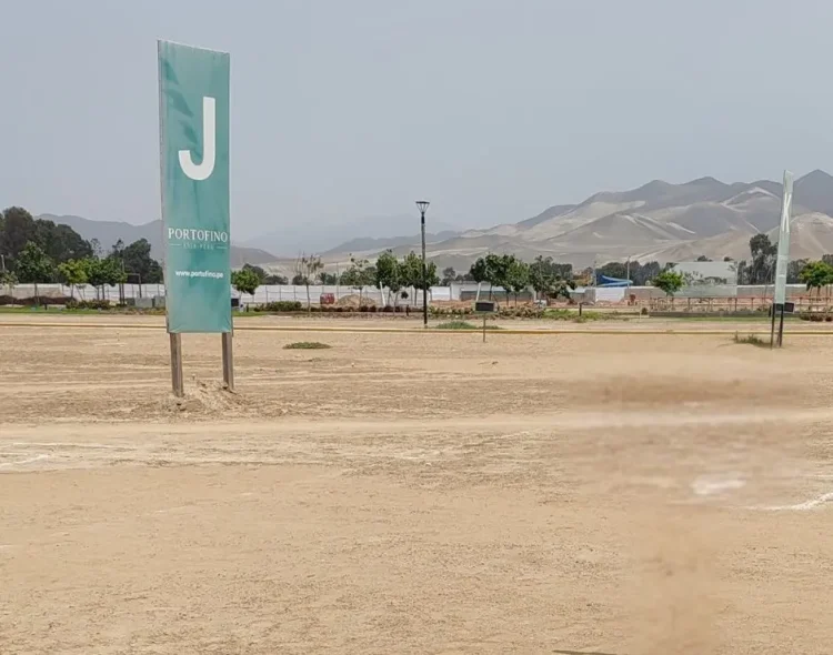 Terreno en venta Boulevard de Asia